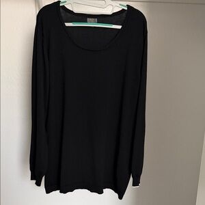 Elegant Black Scoop Neck Sweater